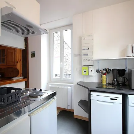 شقة F2 Avec Wifi Au Centre-ville Pres Des Thermes - Fr-1-415-193 *